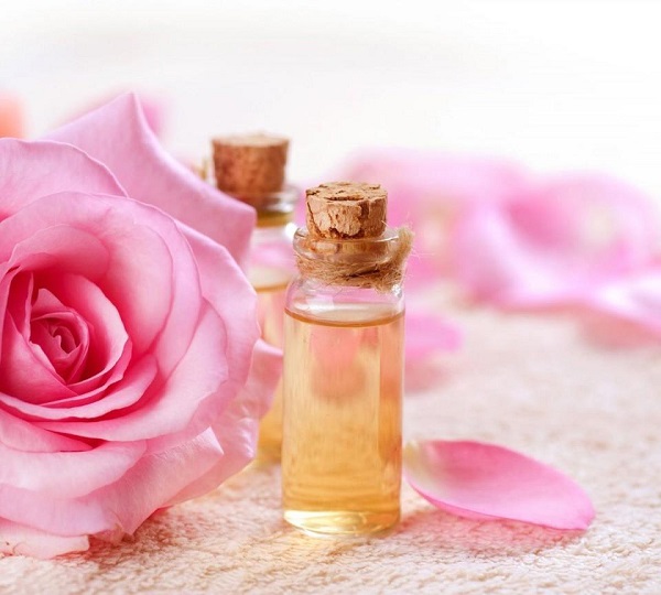 Mùi hương là thành phần chính của nước hoa
