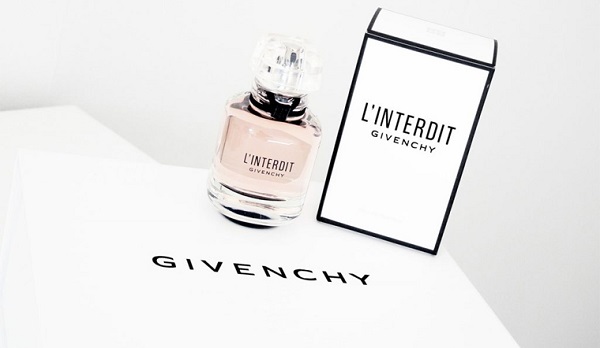 Nước hoa Givenchy rất thành công với những mùi hương độc đáo