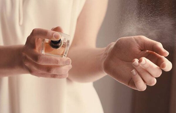 Mùi hương không bị biến đổi sau khi xịt