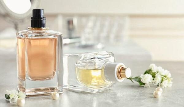 Hạn chế sử dụng nước hoa chứa fragrance