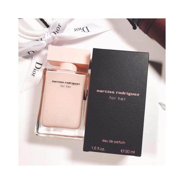 Mùi hương của Narciso For Her EDP mang đến sự quyến rũ và gợi cảm