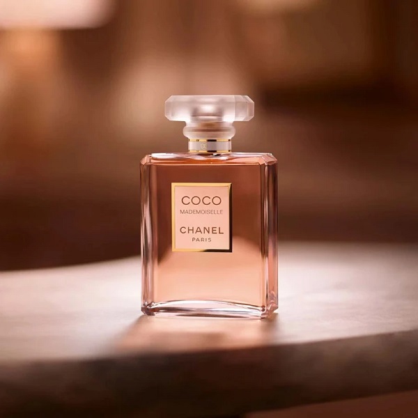 Chanel Coco Quý cô