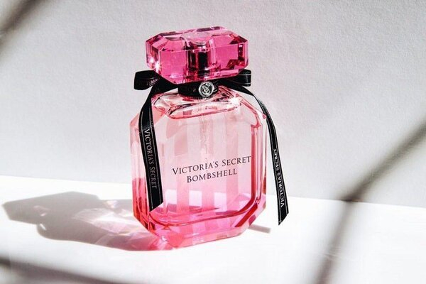 Victoria’s Secret Bombshell Victoria’s Secret Bombshell