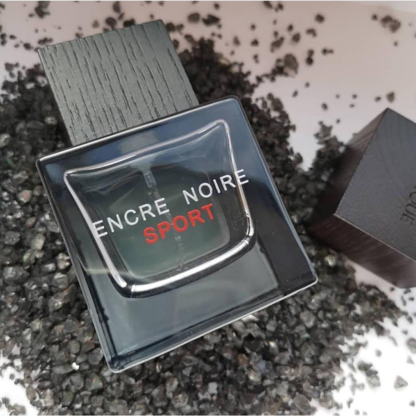 Encre Noire Sport mang trong mình vẻ mạnh mẽ và phóng khoáng