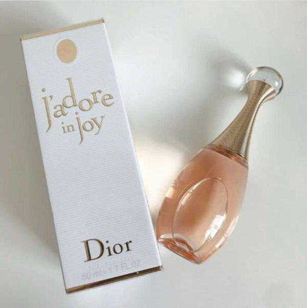 Dior J'adore In Joy mang đến một cảm giác vui tươi và tự do