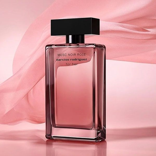 Nước hoa Narciso Musc Noir Rosie