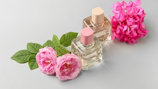 Nhóm hương Floral là gì? Những điều cần biết về Floral