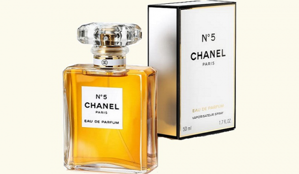 Chanel No 5 - Nước hoa sang trọng cho phụ nữ tuổi 40